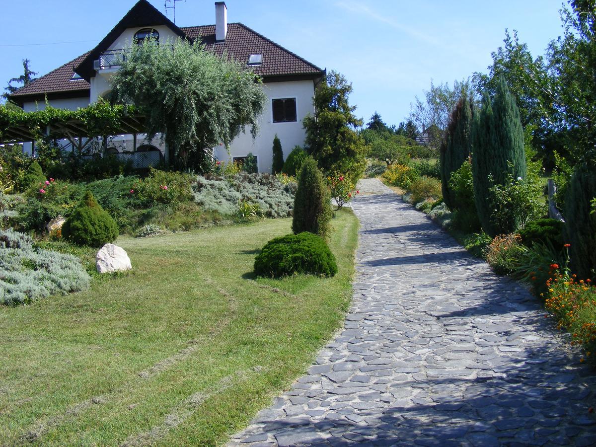 Bed and Breakfast Pigal Panzio Badacsonyörs Zewnętrze zdjęcie
